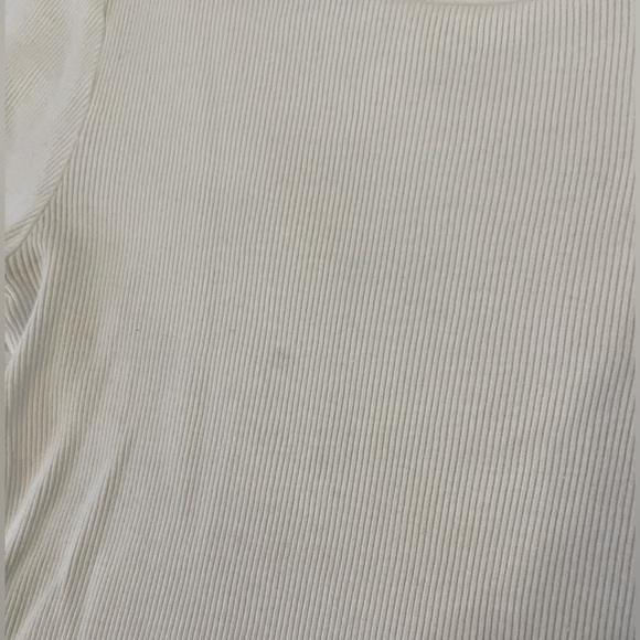 Aritzia TNA Ribbed Long Sleeve - Picture 6 of 6